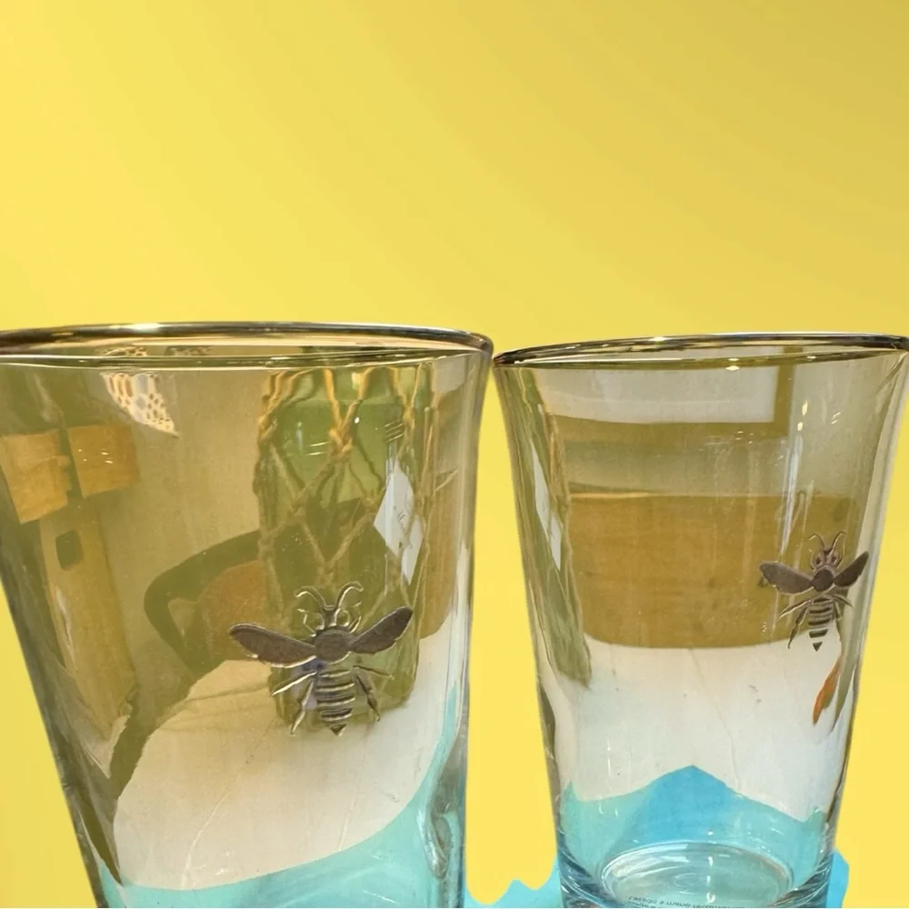 LIKE NEW 10 Oz Glassware Tumbler Honeycomb- WILLIAMS-SONOMA Bee Design-set of 2